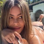 Titi, filha de Giovanna Ewbank, ganha festa temática de Wandinha.