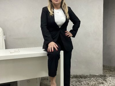 Adnilva, a CEO Visionária: A Conquista do Mercado Online para G2K Jeans